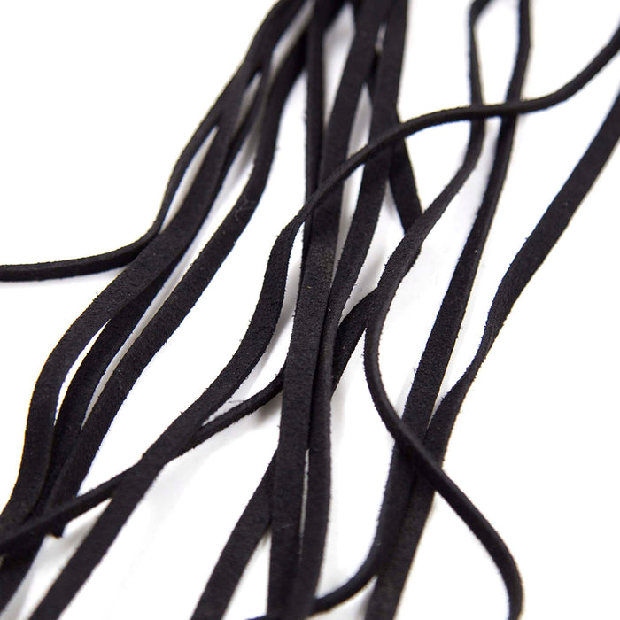 Smart Moves - Faux Suede Flogger - 45 cm - Zwart-Erotiekvoordeel.nl