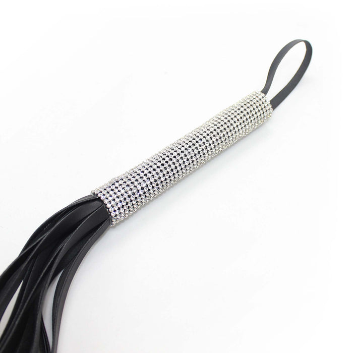 Smart Moves - PU Flogger met Diamantjes Handvat - 70 cm - Zwart-Erotiekvoordeel.nl