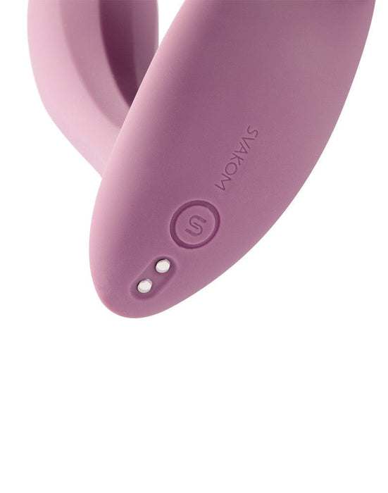 Svakom - Erica - Draagbare Vibrator Met App Control - Twee Motoren - Lichtroze-Erotiekvoordeel.nl