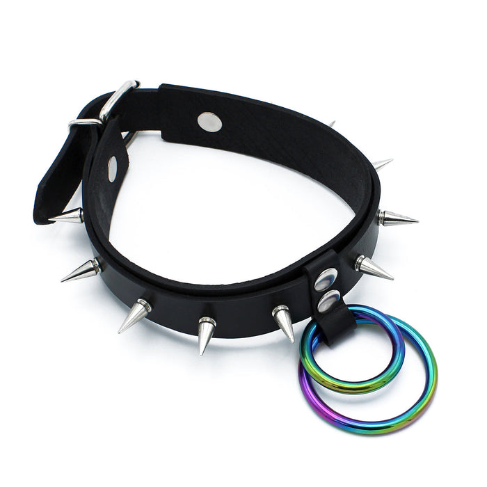 Kiotos - Zwarte Lederen Spiked Collar met Dubbele Rainbow O-Ring-Erotiekvoordeel.nl